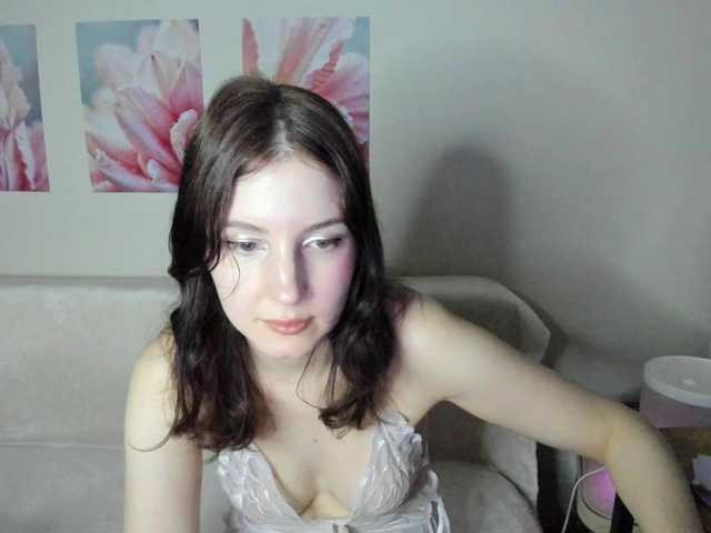 Victoria1's BongaCams show and profile
