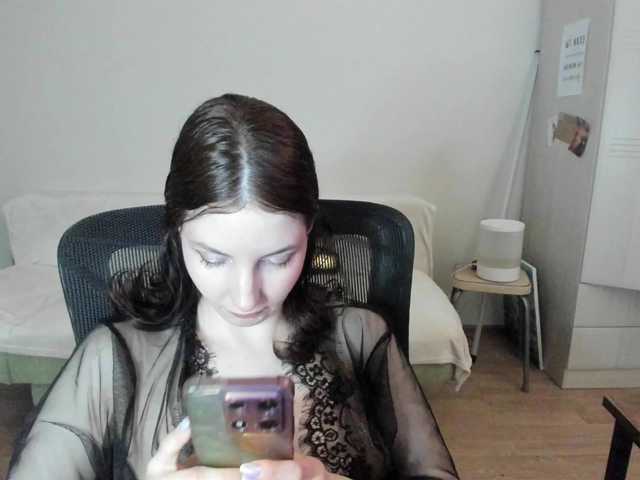 Victoria1's BongaCams show and profile