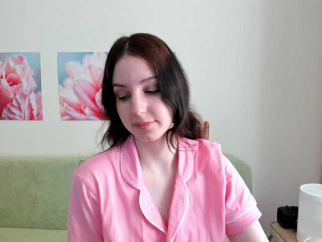 Victoria1's BongaCams show and profile