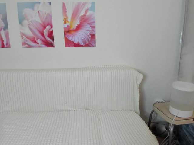 Victoria1's BongaCams show and profile