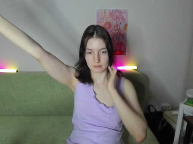 Victoria1's BongaCams show and profile