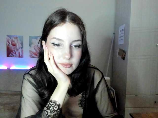 Victoria1's BongaCams show and profile