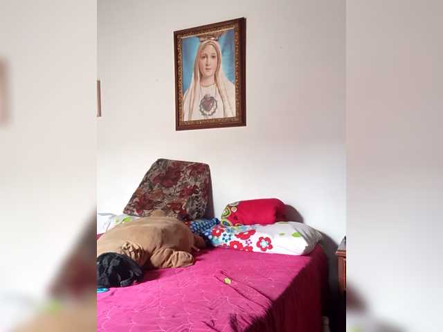 Taniamilf69's BongaCams show and profile