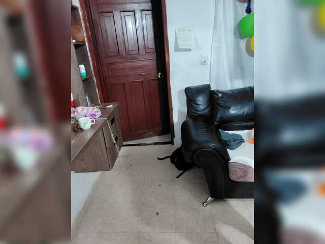 Taniamilf69's BongaCams show and profile