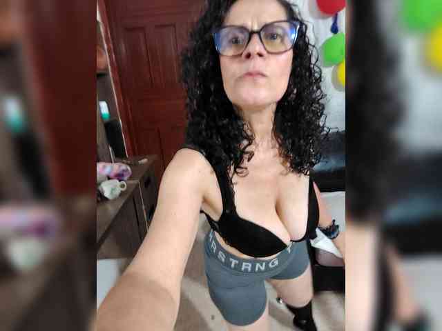 Taniamilf69 webcam