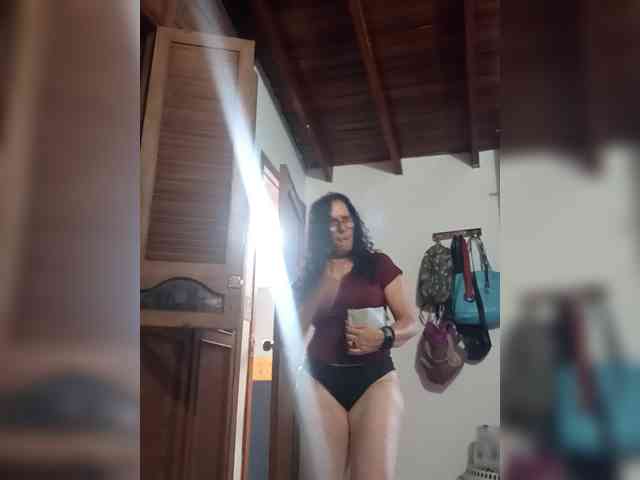 Taniamilf69 webcam
