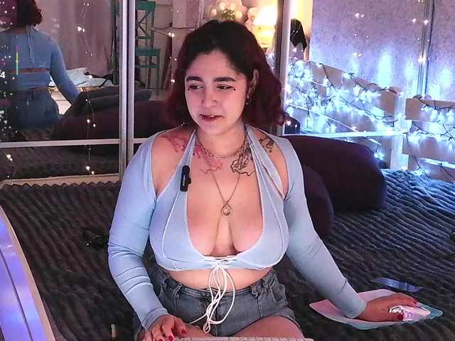 Mary-Mee's BongaCams show and profile