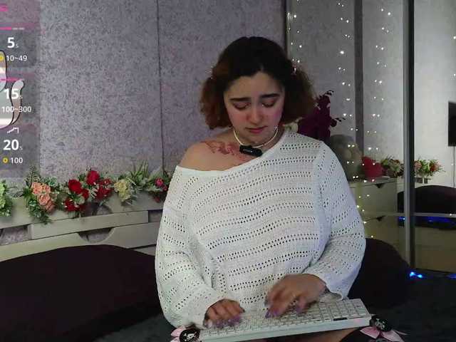 Mary-Mee's BongaCams show and profile