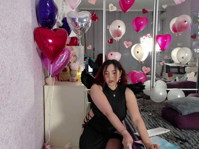 Mary-Mee's BongaCams show and profile