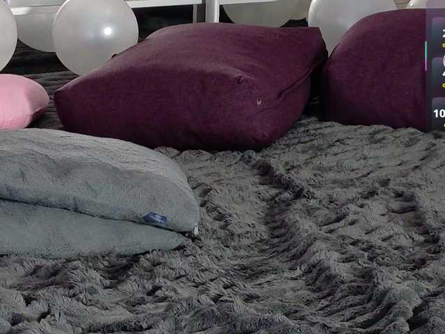 Mary-Mee's BongaCams show and profile