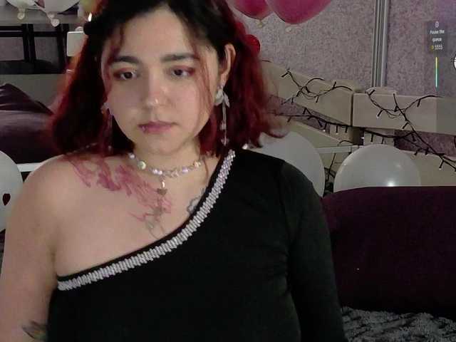Mary-Mee's BongaCams show and profile