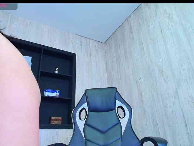 SkarlettAry SkarlettAry