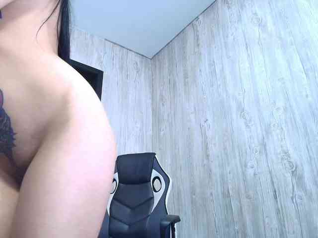 SkarlettAry SkarlettAry