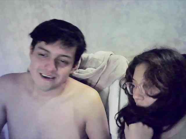 LosPatrones Live Webcam on BongaCams