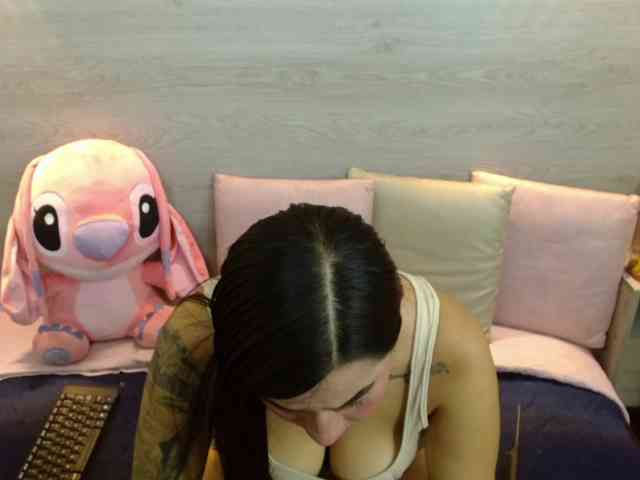 IamCarollVbna webcam
