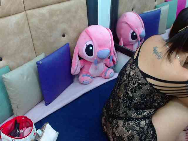 IamCarollVbna webcam