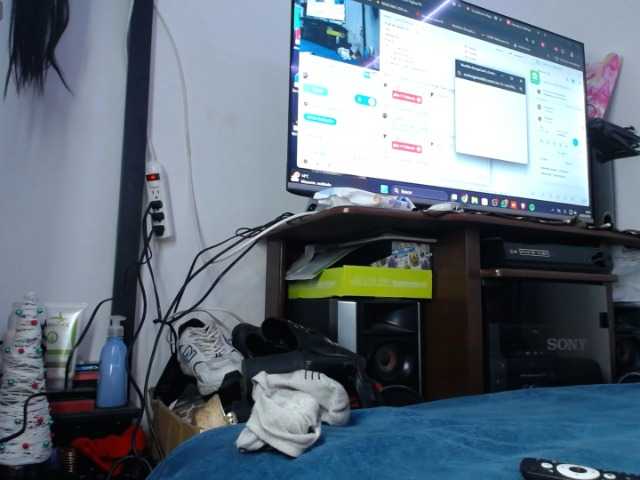 kylee79's BongaCams show and profile