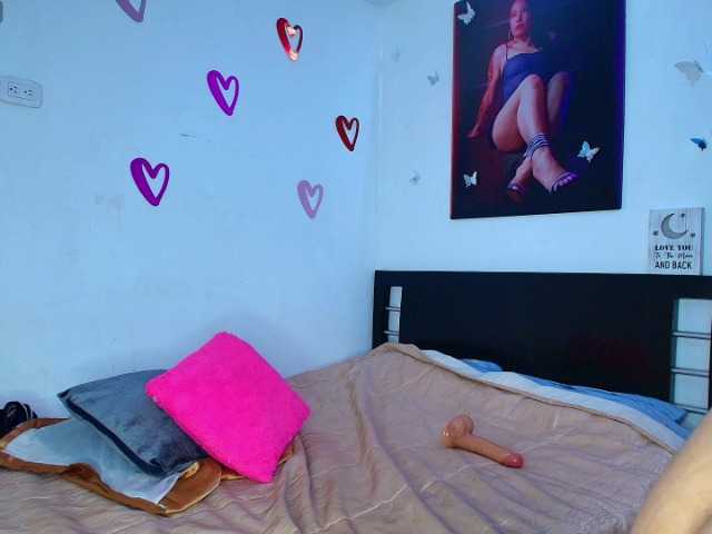 kylee79's BongaCams show and profile