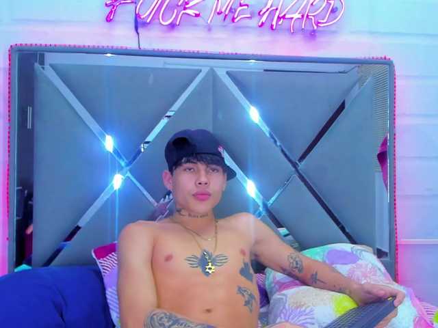 LoveBoundDuo1 live cam