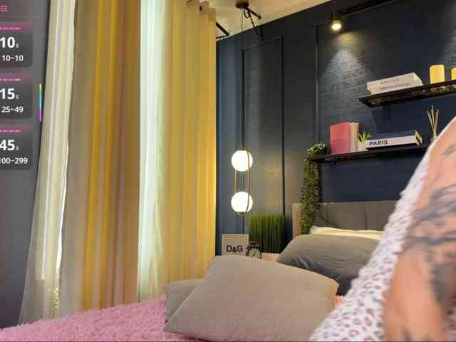 AdriaNochi AdriaNochi