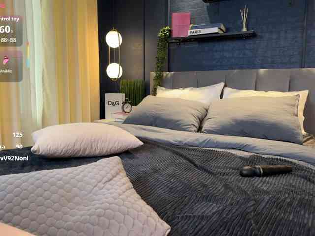 AdriaNochi AdriaNochi