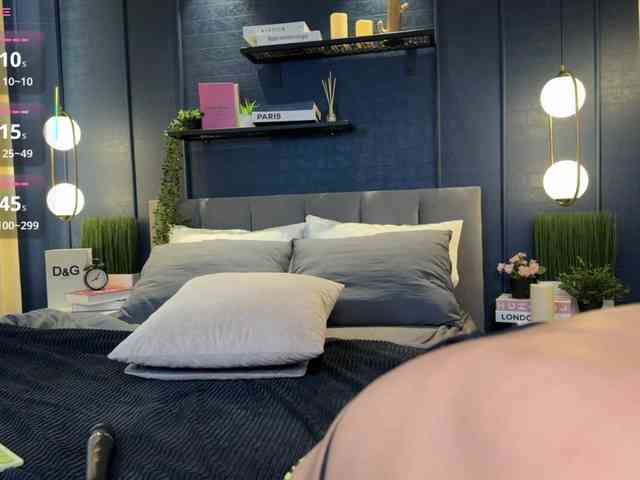 AdriaNochi Live Webcam on BongaCams