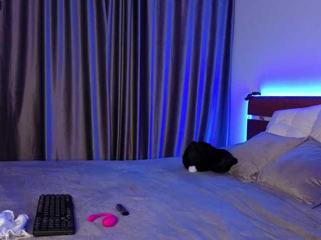 TianaFlower's BongaCams show and profile