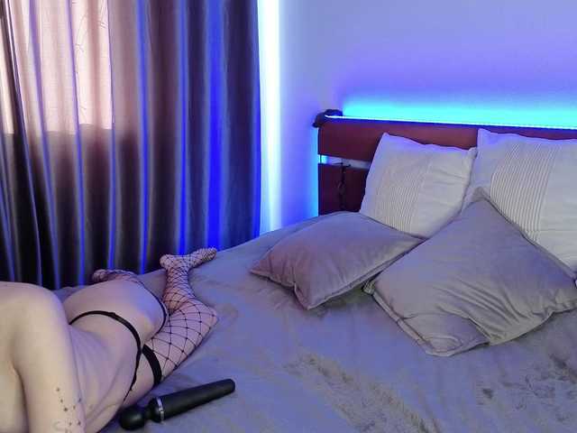 TianaFlower's BongaCams show and profile