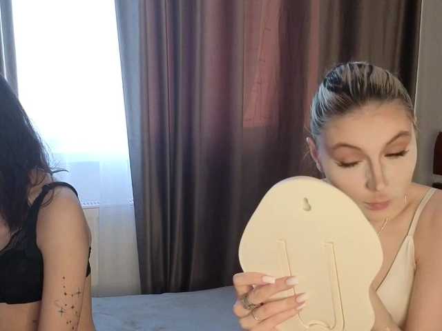 TianaFlower's BongaCams show and profile