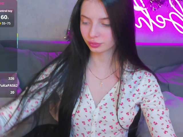 Eva-Mayers's BongaCams show and profile