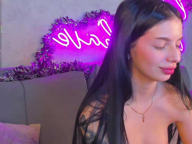 Eva-Mayers's BongaCams show and profile