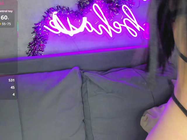 Eva-Mayers's BongaCams show and profile