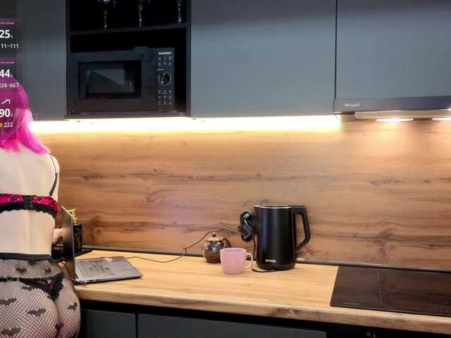 Alice-World8 live cam profile