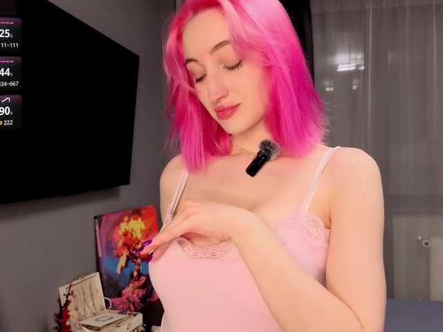 Alice-World8's BongaCams show and profile