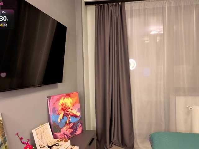 Alice-World8's BongaCams show and profile