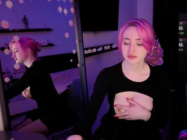 Alice-World8's BongaCams show and profile