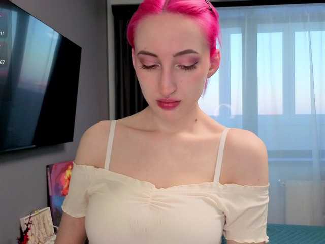 Alice-World8's BongaCams show and profile