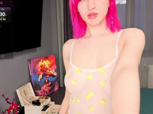 Alice-World8's BongaCams show and profile