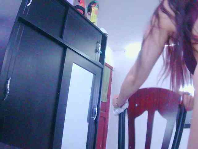 adri-gomez1 webcam