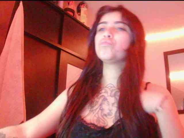adri-gomez1 webcam