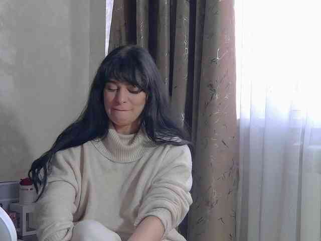 MadelynVelure webcam