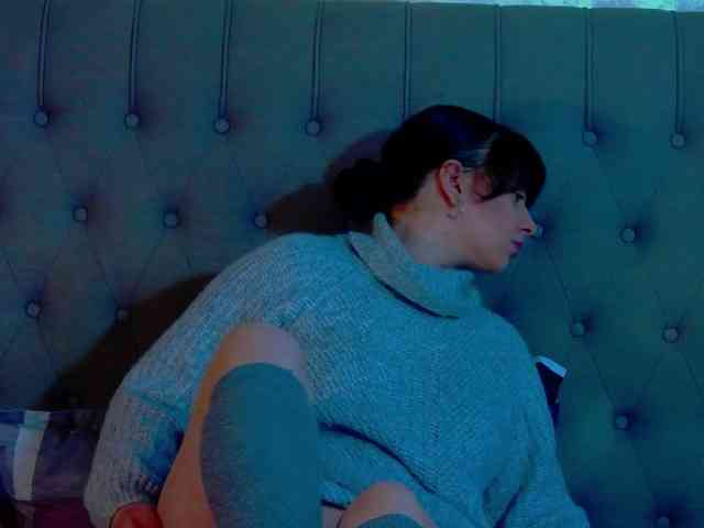 MadelynVelure webcam