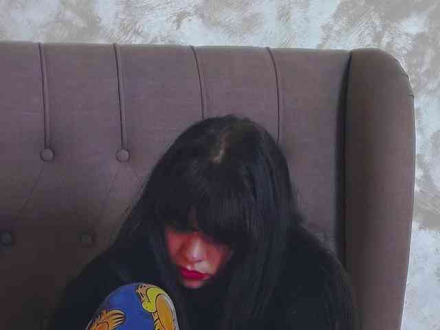 MadelynVelure webcam