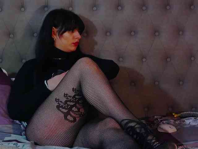 MadelynVelure webcam