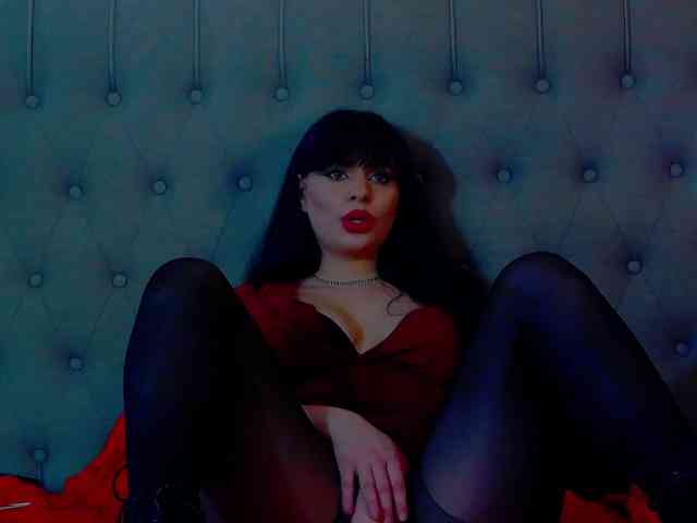 MadelynVelure webcam