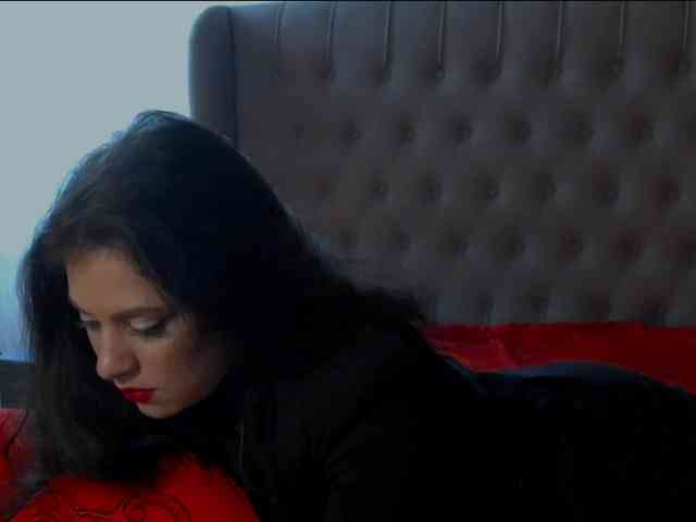 MadelynVelure webcam