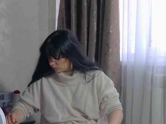 MadelynVelure webcam