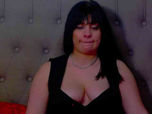 MadelynVelure webcam