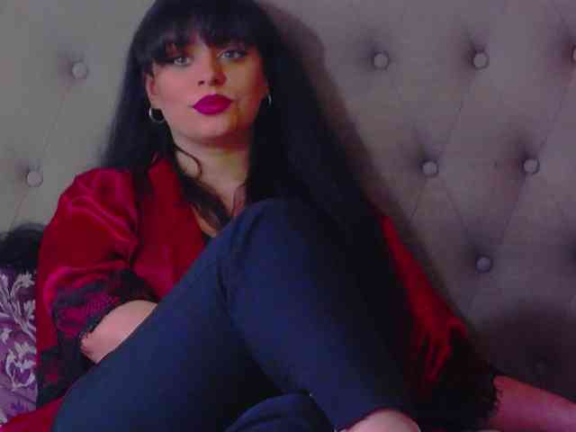 MadelynVelure webcam