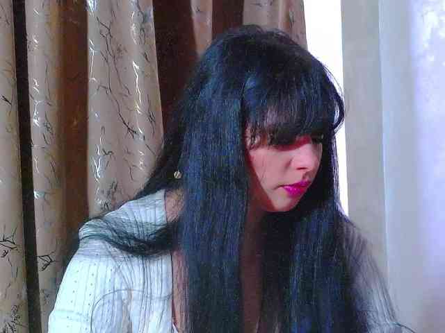 MadelynVelure webcam